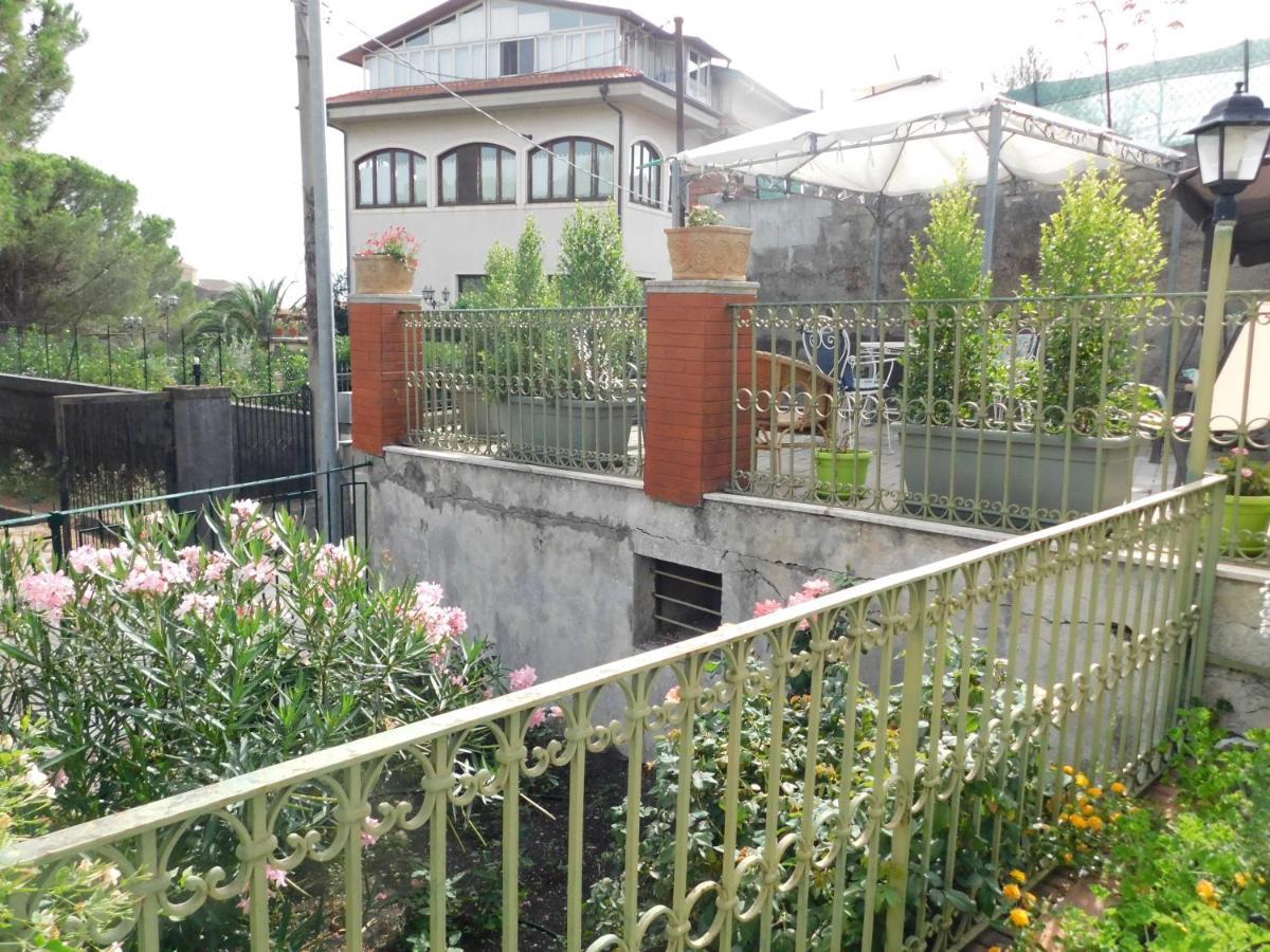 Bed and Breakfast Althea Etna Garden Nicolosi Exterior foto
